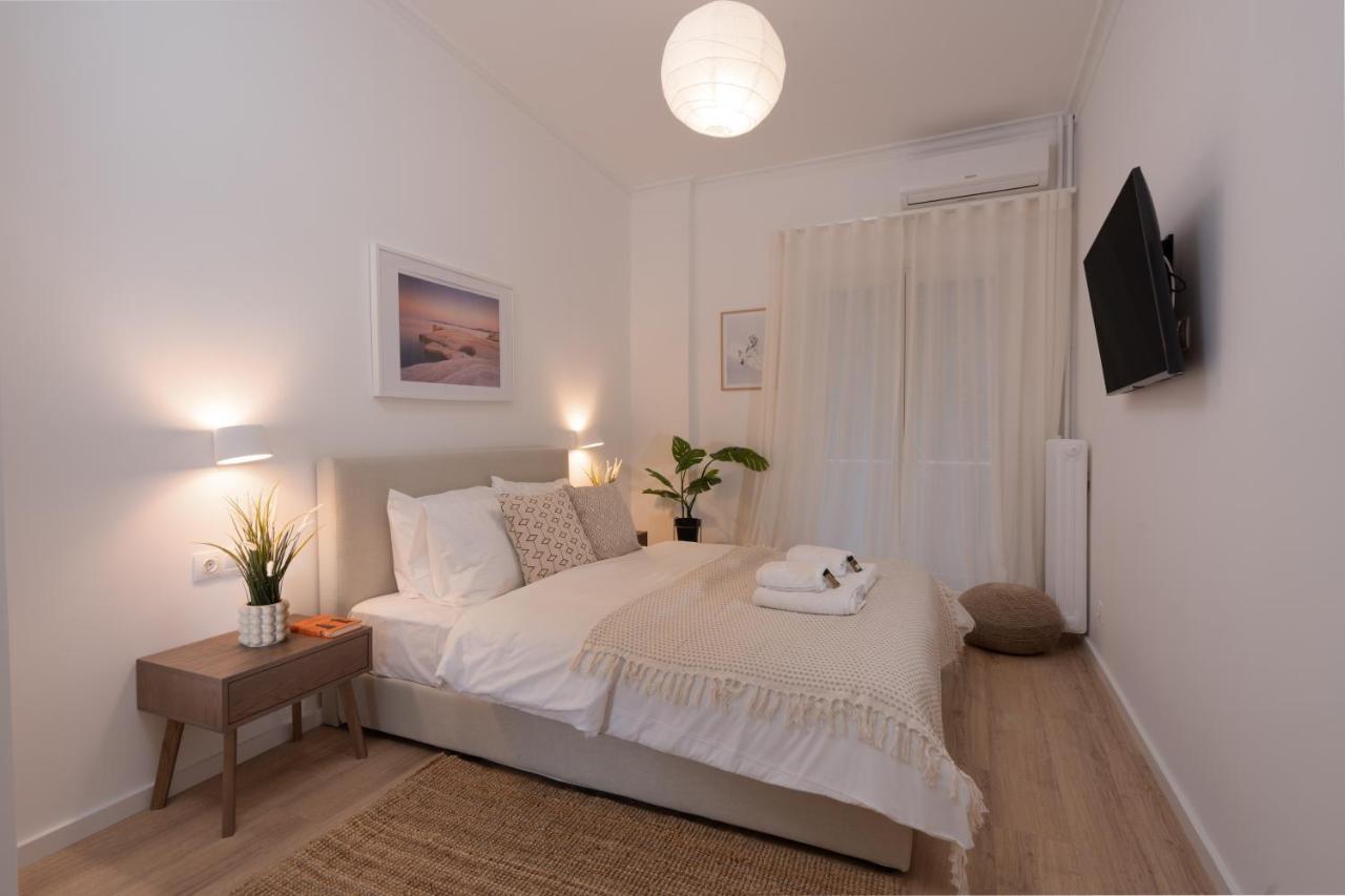 Unique 2 Bedrooms Apartment, Steps To Plaka And City Center Atene Esterno foto